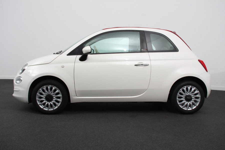 Fiat 500C 1.0 69pk Hybrid Lounge Plus Climate Control Navigatie Apple Carplay/Android Auto Parkeersensor achter Cruise Control Airco