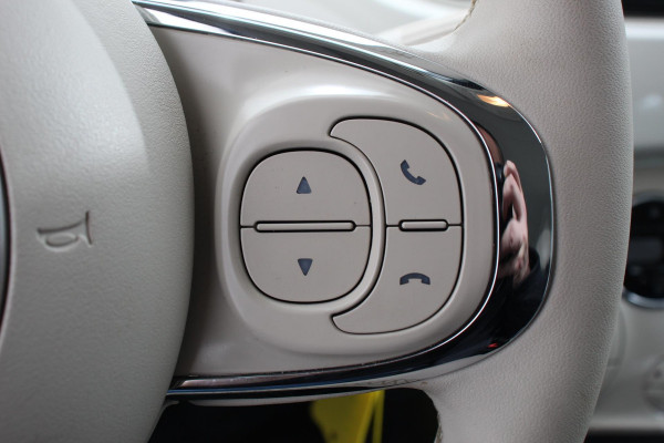 Fiat 500C 1.0 69pk Hybrid Lounge Plus Climate Control Navigatie Apple Carplay/Android Auto Parkeersensor achter Cruise Control Airco