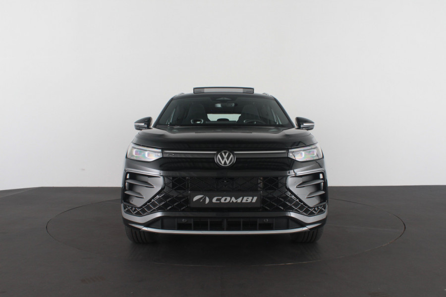 Volkswagen Tayron 1.5 eHybrid R-Line Edition > 272pk/Pano.schuifdak/Trekhaak/116km WLPT Plug-in hybride