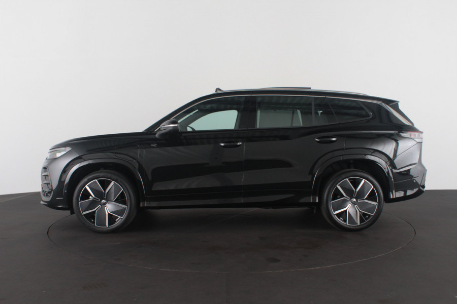 Volkswagen Tayron 1.5 eHybrid R-Line Edition > 272pk/Pano.schuifdak/Trekhaak/116km WLPT Plug-in hybride