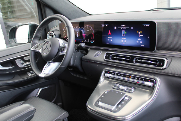 Mercedes-Benz V-Klasse 300d / AMG / Exclusive / DC / Luchtvering / Pano / 360 Cam / Burmester / Vol Opties / NIEUWSTAAT.