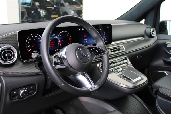 Mercedes-Benz V-Klasse 300d / AMG / Exclusive / DC / Luchtvering / Pano / 360 Cam / Burmester / Vol Opties / NIEUWSTAAT.