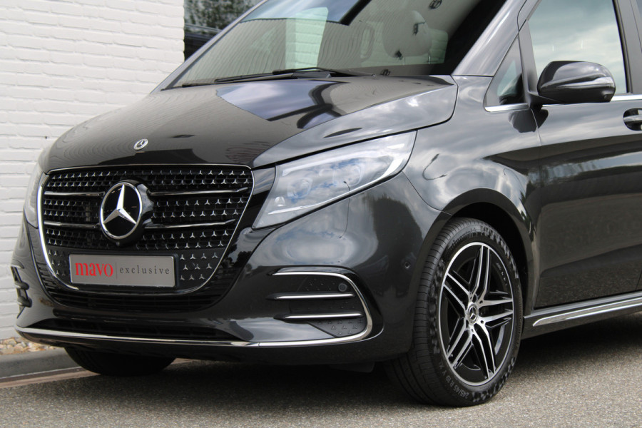 Mercedes-Benz V-Klasse 300d / AMG / Exclusive / DC / Luchtvering / Pano / 360 Cam / Burmester / Vol Opties / NIEUWSTAAT.