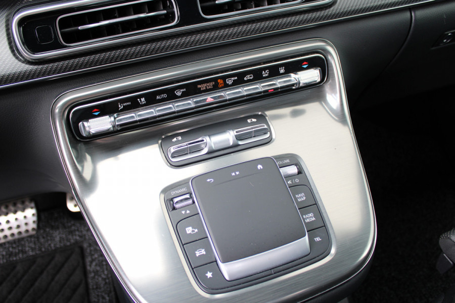 Mercedes-Benz V-Klasse 300d / AMG / Exclusive / DC / Luchtvering / Pano / 360 Cam / Burmester / Vol Opties / NIEUWSTAAT.