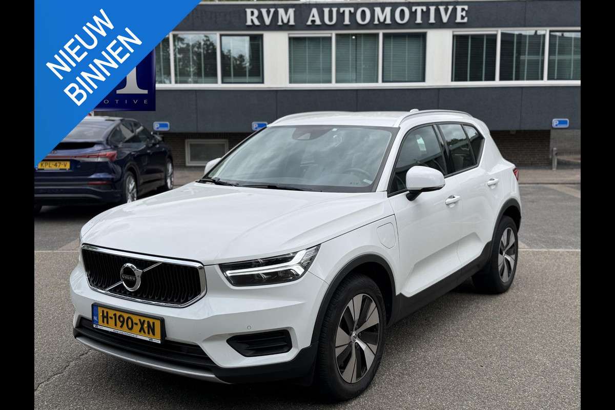 Volvo XC40 1.5 T5 Twin Engine Momentum Pro | ORIGINEEL NEDERLANDSE AUTO MET NAP | PLUG-IN HYBRIDE | PILOT ASSIST | ADAPTIVE CRUISE CONTROL | ELEKTRISCHE ACHTERKLEP | STOELVERWARMING |ALL IN  RIJKLAAR GELEVERD MET 12 MAANDEN BOVAG-GARANTIE