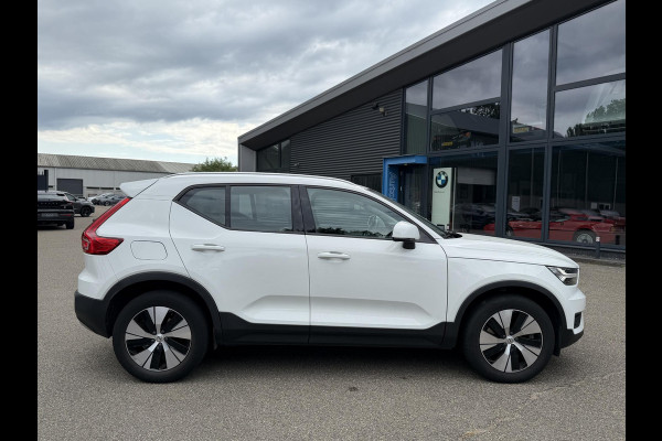 Volvo XC40 1.5 T5 Twin Engine Momentum Pro | ORIGINEEL NEDERLANDSE AUTO MET NAP | PLUG-IN HYBRIDE | PILOT ASSIST | ADAPTIVE CRUISE CONTROL | ELEKTRISCHE ACHTERKLEP | STOELVERWARMING |ALL IN  RIJKLAAR GELEVERD MET 12 MAANDEN BOVAG-GARANTIE