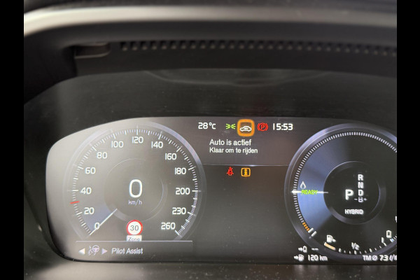 Volvo XC40 1.5 T5 Twin Engine Momentum Pro | ORIGINEEL NEDERLANDSE AUTO MET NAP | PLUG-IN HYBRIDE | PILOT ASSIST | ADAPTIVE CRUISE CONTROL | ELEKTRISCHE ACHTERKLEP | STOELVERWARMING |ALL IN  RIJKLAAR GELEVERD MET 12 MAANDEN BOVAG-GARANTIE