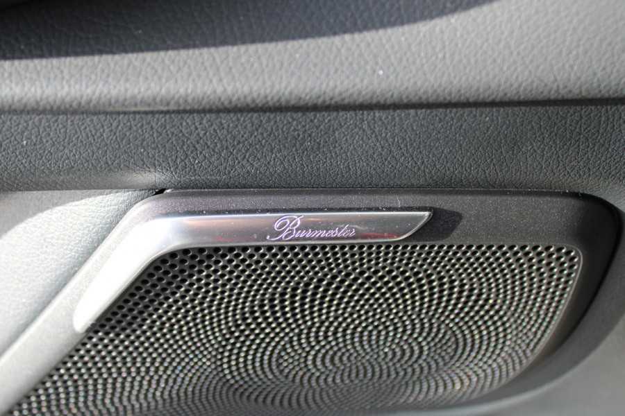 Mercedes-Benz V-Klasse 300d / AMG / Exclusive / DC / 360 Camera / Burmester / Vol Opties / NIEUWSTAAT!!
