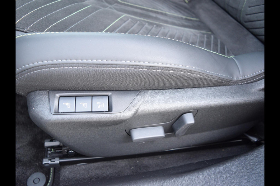 Peugeot 2008 1.2 PureTech GT Pack l Stoel VW l Elektrische bestuurdersstoel l Schuif kantel dak l 360 camera