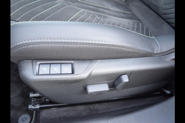 Peugeot 2008 1.2 PureTech GT Pack l Stoel VW l Elektrische bestuurdersstoel l Schuif kantel dak l 360 camera