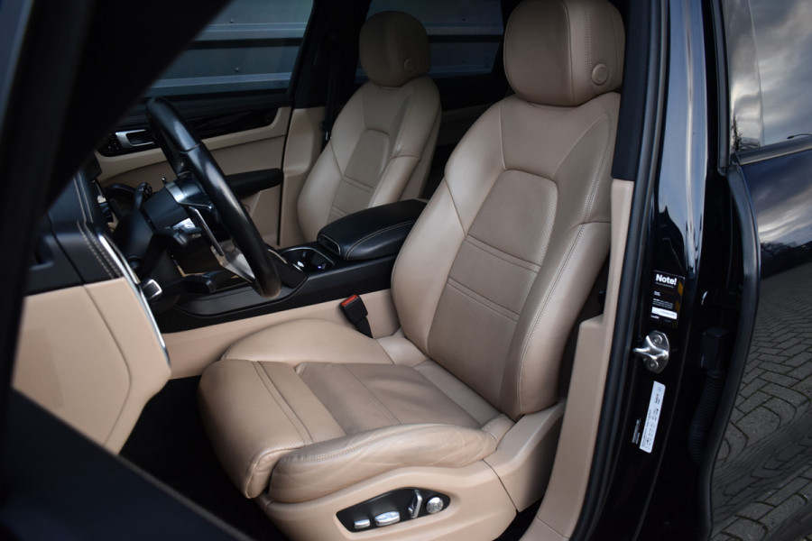 Porsche Cayenne 3.0 E-Hybrid 462pk Sport Chrono | Pano | Trekhaak | 360 Camera | Bose | Stuurverwarming | Luchtvering | Orig. NL |