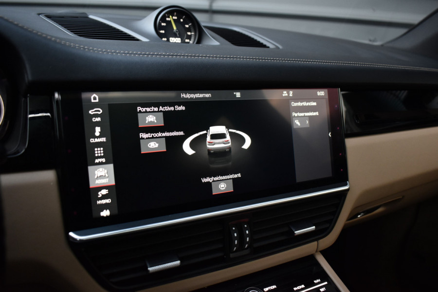 Porsche Cayenne 3.0 E-Hybrid 462pk Sport Chrono | Pano | Trekhaak | 360 Camera | Bose | Stuurverwarming | Luchtvering | Orig. NL |