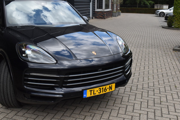 Porsche Cayenne 3.0 E-Hybrid 462pk Sport Chrono | Pano | Trekhaak | 360 Camera | Bose | Stuurverwarming | Luchtvering | Orig. NL |