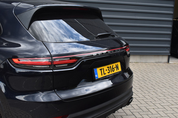 Porsche Cayenne 3.0 E-Hybrid 462pk Sport Chrono | Pano | Trekhaak | 360 Camera | Bose | Stuurverwarming | Luchtvering | Orig. NL |