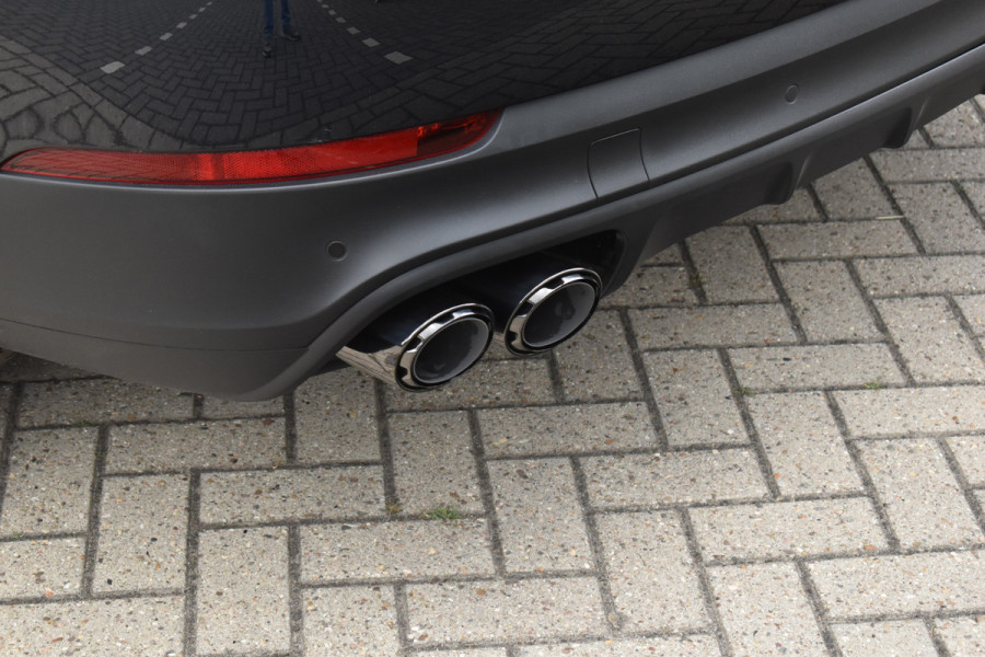Porsche Cayenne 3.0 E-Hybrid 462pk Sport Chrono | Pano | Trekhaak | 360 Camera | Bose | Stuurverwarming | Luchtvering | Orig. NL |