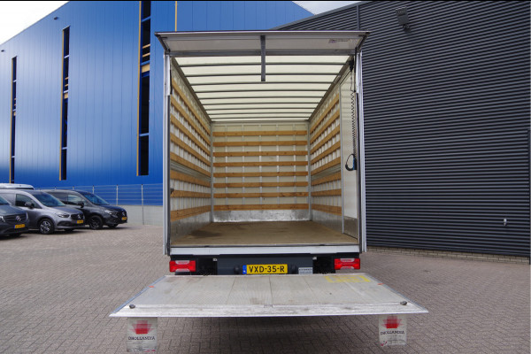 Volkswagen Crafter 35 2.0 TDI N1! DUBBELLUCHT BAKWAGEN, 1000KG LAADKLEP, 164PK AUT. LED, GEVEERDE STOEL, NAVI, CRUISE, AIRCO, VOORRUIT VERWARMING,