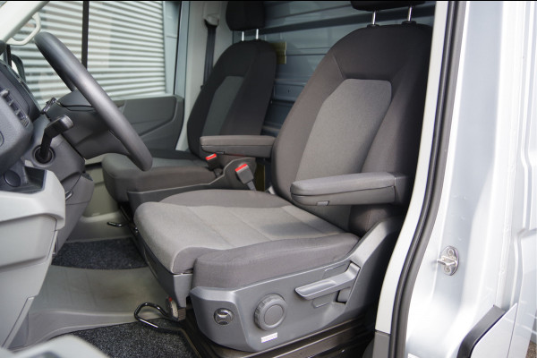 Volkswagen Crafter 35 2.0 TDI N1! DUBBELLUCHT BAKWAGEN, 1000KG LAADKLEP, 164PK AUT. LED, GEVEERDE STOEL, NAVI, CRUISE, AIRCO, VOORRUIT VERWARMING,