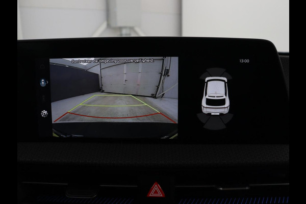Kia EV6 Plus 77.4 kWh | SOH 96,8% | Leder | Memory | Stuur/stoel verwarming | Stoel ventilatie | Meridian sound | Adaptive cruise | Carplay | Sfeerverlichting | Camera | Park assist