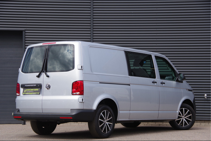 Volkswagen Transporter 2.0 TDI L2 DC-5P, 150PK AUT. LED, 2X SCHUIFDEUR, STOELVERWARMING, STANDKACHEL, AIRCO, DUBBELE CABINE, DUBBEL CABINE