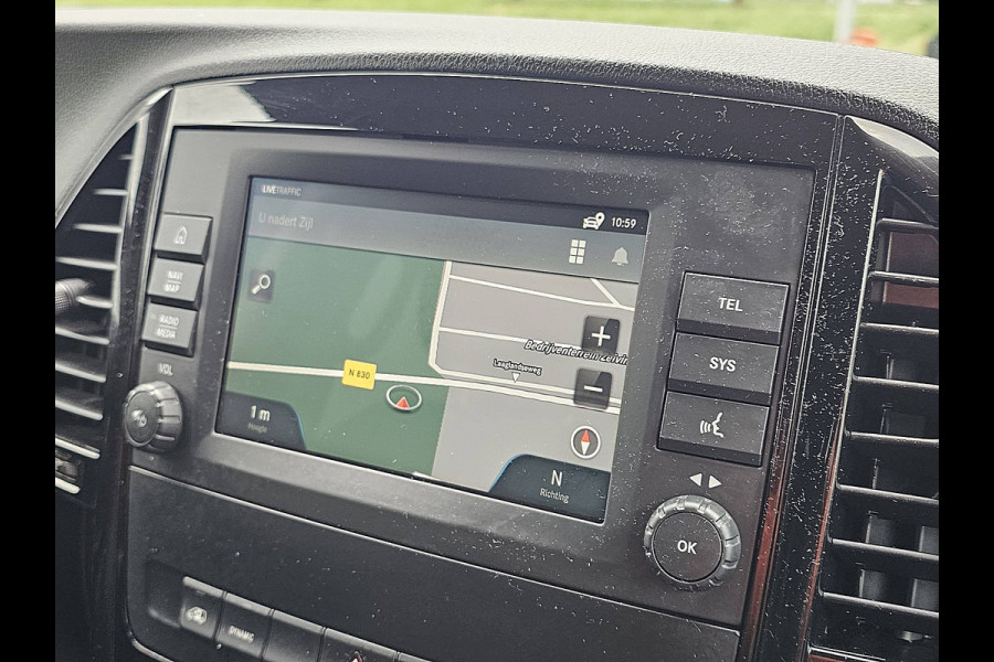 Mercedes-Benz EVITO TOURER PRO L3 90 kWh L3 9 persoons XL WLTP 368 km snelladen clima org NL dubbele schuifdeur carplay BPM-vrij