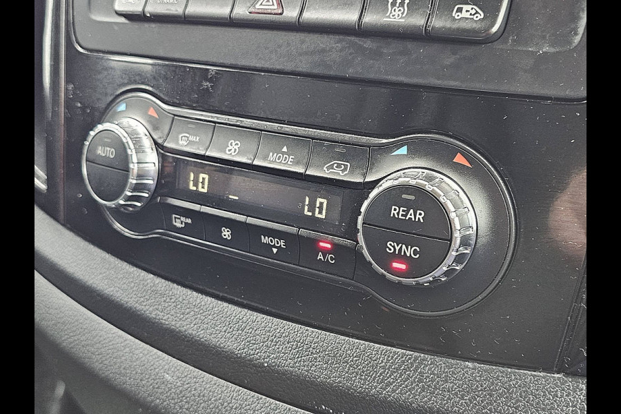 Mercedes-Benz EVITO TOURER PRO L3 90 kWh L3 9 persoons XL WLTP 368 km snelladen clima org NL dubbele schuifdeur carplay BPM-vrij