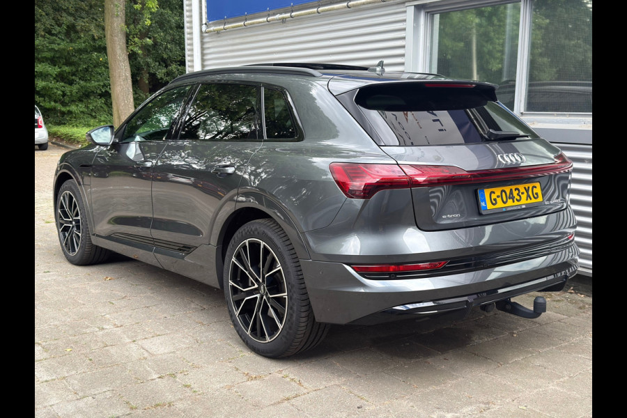 Audi e-tron E-tron 50 quattro Launch edition Black S-Line l Pano l Camera l Trekhaak l