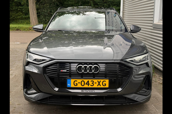 Audi e-tron E-tron 50 quattro Launch edition Black S-Line l Pano l Camera l Trekhaak l