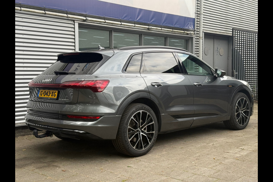 Audi e-tron E-tron 50 quattro Launch edition Black S-Line l Pano l Camera l Trekhaak l