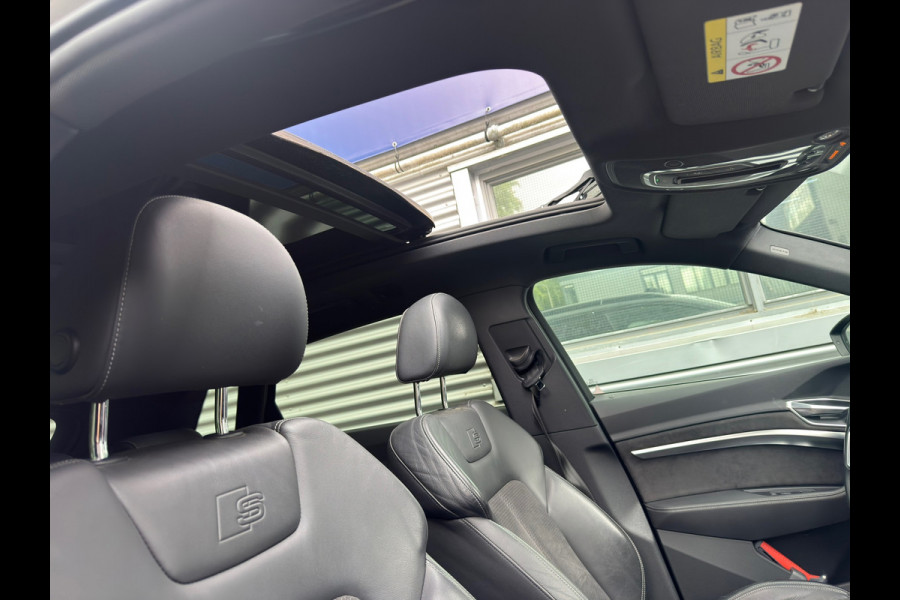 Audi e-tron E-tron 50 quattro Launch edition Black S-Line l Pano l Camera l Trekhaak l