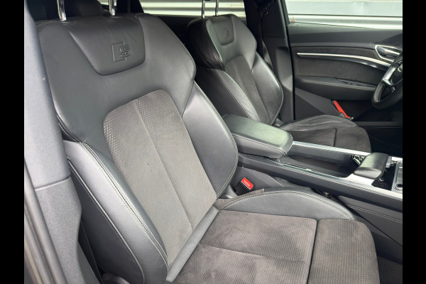 Audi e-tron E-tron 50 quattro Launch edition Black S-Line l Pano l Camera l Trekhaak l