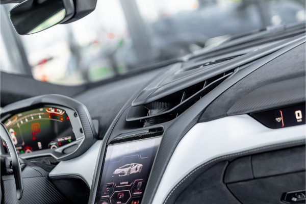 Lamborghini Revuelto 6.5 V12 - Nieuwe Auto | Origineel NL | Carbon | Passenger Display