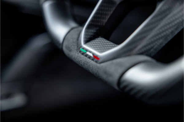 Lamborghini Revuelto 6.5 V12 - Nieuwe Auto | Origineel NL | Carbon | Passenger Display