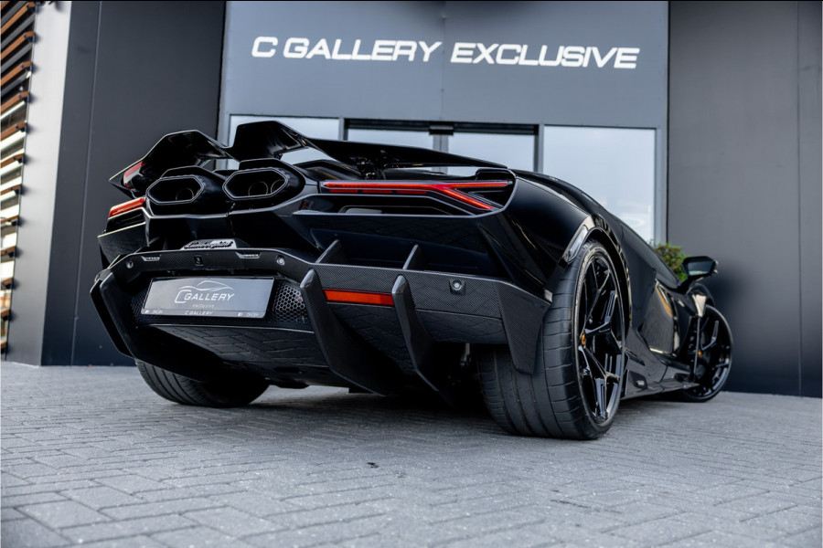 Lamborghini Revuelto 6.5 V12 - Nieuwe Auto | Origineel NL | Carbon | Passenger Display