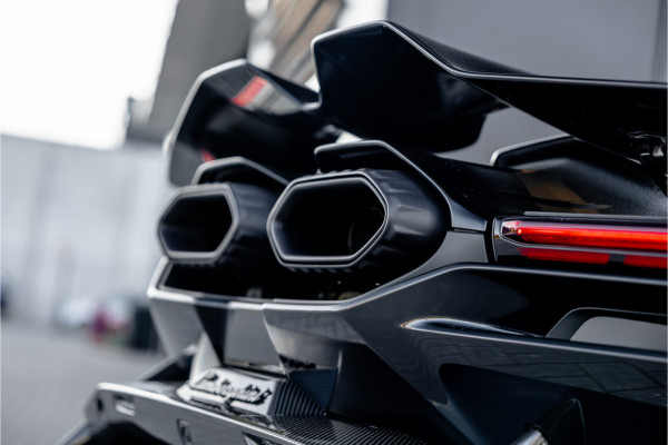 Lamborghini Revuelto 6.5 V12 - Nieuwe Auto | Origineel NL | Carbon | Passenger Display