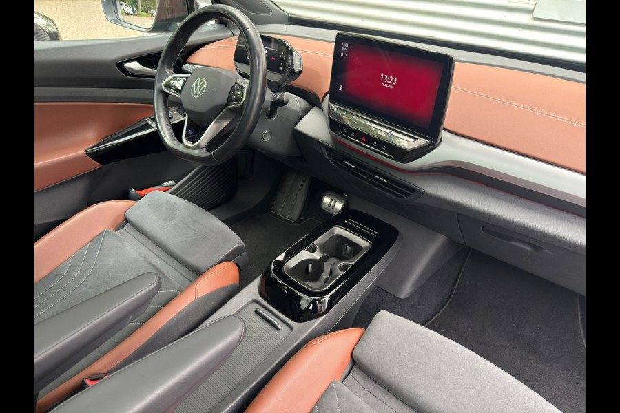 Volkswagen ID.4 Tech 77 kWh l Pano l Camera l VDOH l IZGST l