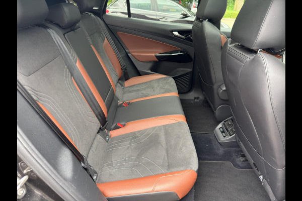Volkswagen ID.4 Tech 77 kWh l Pano l Camera l VDOH l IZGST l