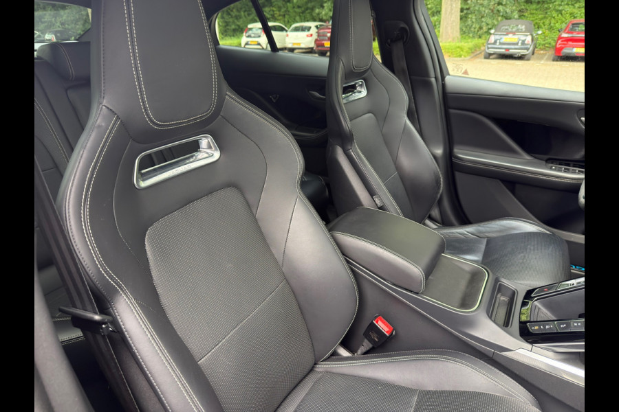 Jaguar I-PACE EV400 First Edition HSE 90 kWh l Performance Stoelen l 22" velgen l Pano l Alcantara Stuur l Camera l Meridian Audio