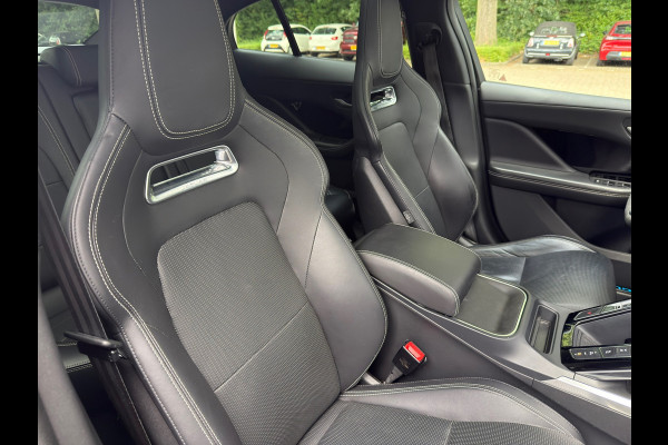 Jaguar I-PACE EV400 First Edition HSE 90 kWh l Performance Stoelen l 22" velgen l Pano l Alcantara Stuur l Camera l Meridian Audio