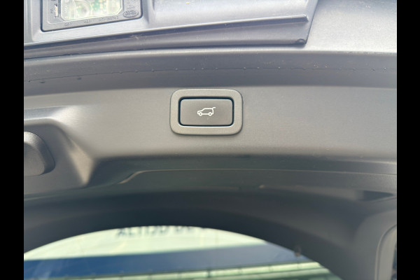 Jaguar I-PACE EV400 First Edition HSE 90 kWh l Performance Stoelen l 22" velgen l Pano l Alcantara Stuur l Camera l Meridian Audio
