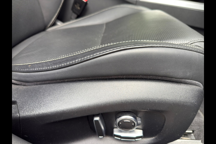 Jaguar I-PACE EV400 First Edition HSE 90 kWh l Performance Stoelen l 22" velgen l Pano l Alcantara Stuur l Camera l Meridian Audio