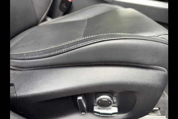 Jaguar I-PACE EV400 First Edition HSE 90 kWh l Performance Stoelen l 22" velgen l Pano l Alcantara Stuur l Camera l Meridian Audio