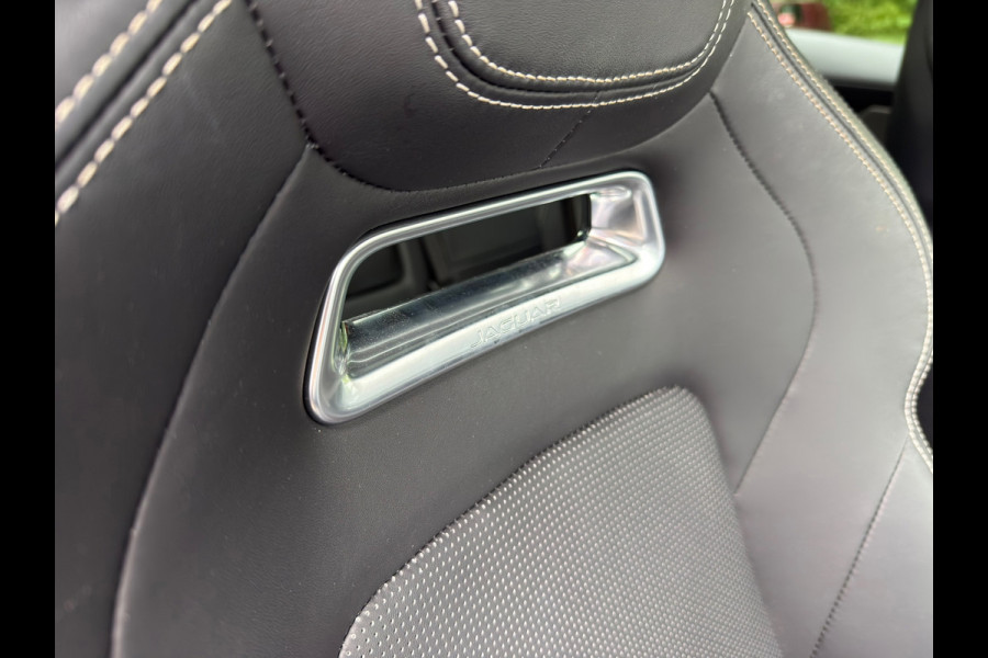 Jaguar I-PACE EV400 First Edition HSE 90 kWh l Performance Stoelen l 22" velgen l Pano l Alcantara Stuur l Camera l Meridian Audio