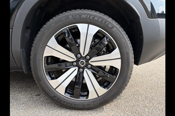 Volvo C40 Recharge Core 69 kWh 26.000 KM | SOH 96% | Panorama | Stoel- & Stuurverwarming | Achteruitrijcamera | Volvo Dealer Onderhouden | All-in incl. 12 mnd BOVAG Garantie |