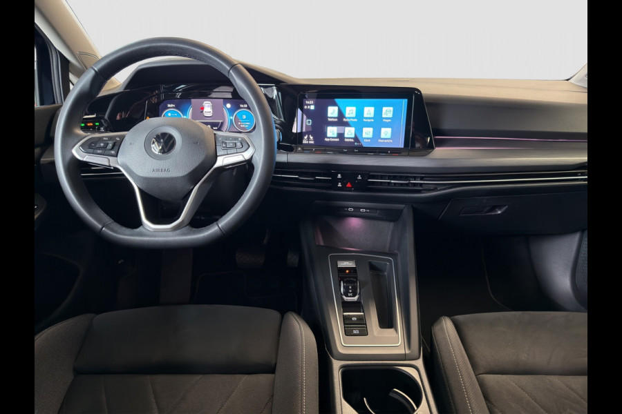 Volkswagen Golf 1.5 eTSI|DSG|H&K Audio|Memory|Massage|Stuur/Stoelverw|ACC