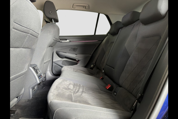 Volkswagen Golf 1.5 eTSI|DSG|H&K Audio|Memory|Massage|Stuur/Stoelverw|ACC
