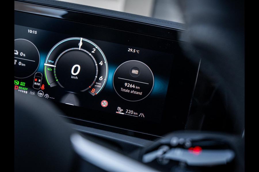 Volkswagen Tiguan 1.5 eHybrid R-Line Edition - Pano l Trekh. l HUD l 360cam