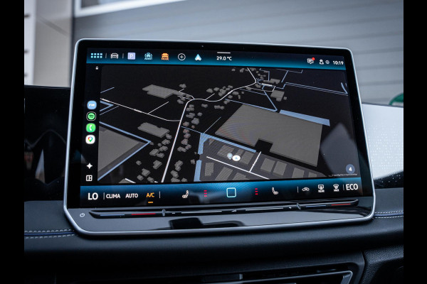 Volkswagen Tiguan 1.5 eHybrid R-Line Edition - Pano l Trekh. l HUD l 360cam