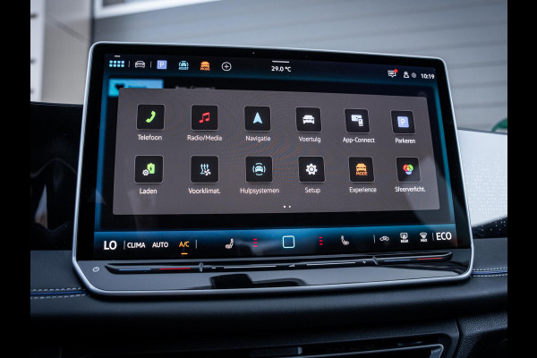 Volkswagen Tiguan 1.5 eHybrid R-Line Edition - Pano l Trekh. l HUD l 360cam