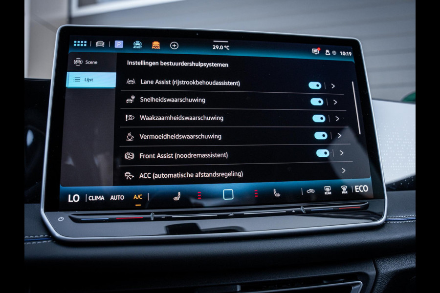 Volkswagen Tiguan 1.5 eHybrid R-Line Edition - Pano l Trekh. l HUD l 360cam