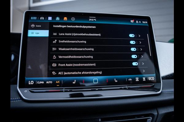 Volkswagen Tiguan 1.5 eHybrid R-Line Edition - Pano l Trekh. l HUD l 360cam